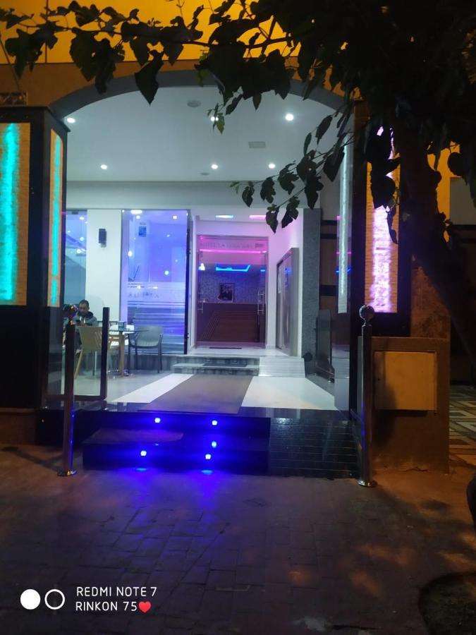 Hotel Laluna Bay M'Diq Ngoại thất bức ảnh